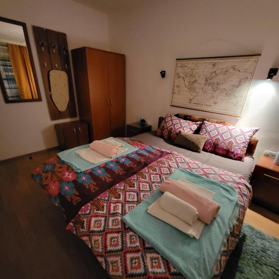 Apartmani Mia Sorajic Petrovac 外观 照片