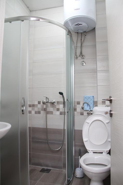 Apartmani Mia Sorajic Petrovac 外观 照片